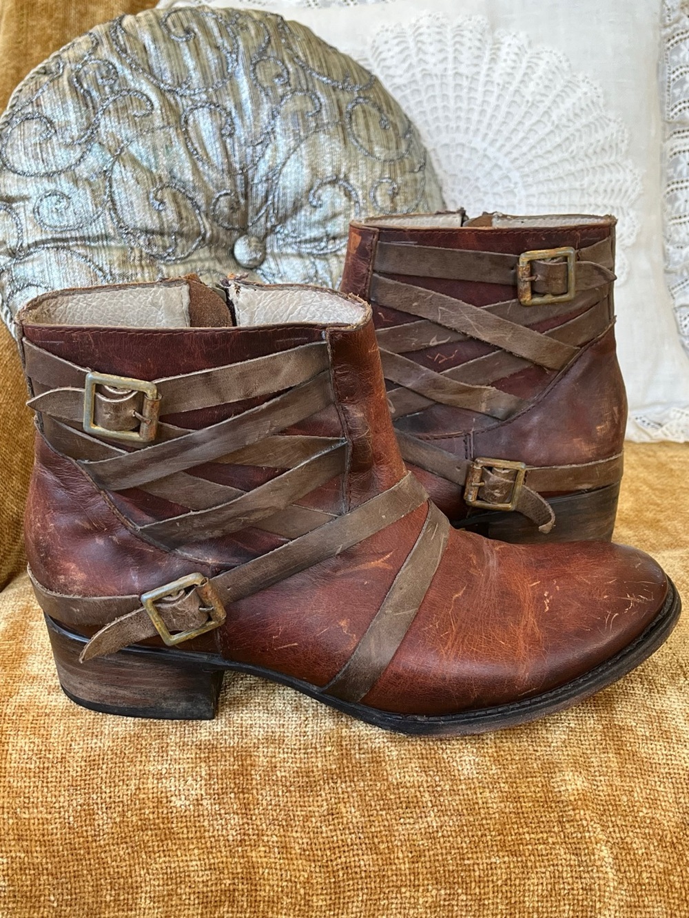 Freebird By Steven Ankle Boots Sammi Cognac Leather SZ 9, GUC